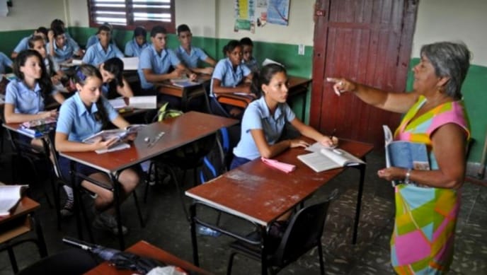 Cuba suspende los exámenes de ingreso a la universidad